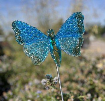 Create a beautiful fused glass butterfly or dragonfly for your garden with Vitreus Art