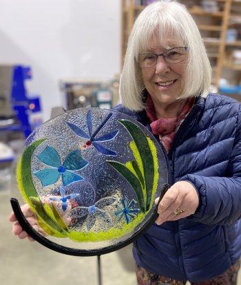 Make your own fused glass garden art on thi new half-day workshop at Vitreus Art