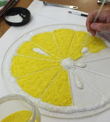 Frit, powdered glass, stringers and more - make your own fused glass at Vitreus Art