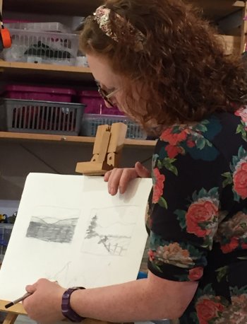 Emily Brady - artist and teacher leading this evening art course at Vitreus Art, near Towcester and Milton Keynes, UK