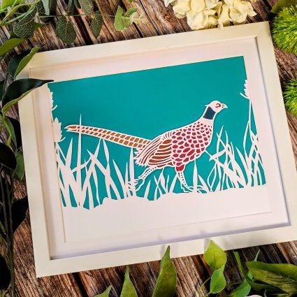 Join Stacey Young's new Papercut Art workshops at Vitreus Art - new for 2026