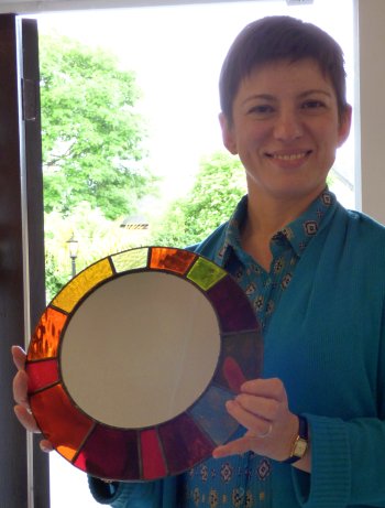 Make your own stained glass mirror on our beginners class