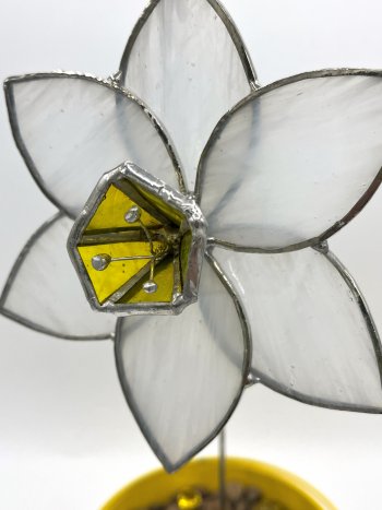 Make your own 3d copper foiled wreath or star on this one-day Vitreus Art workshop